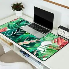 Society6 Havana Jungle tapis de bureau feuillage tropical