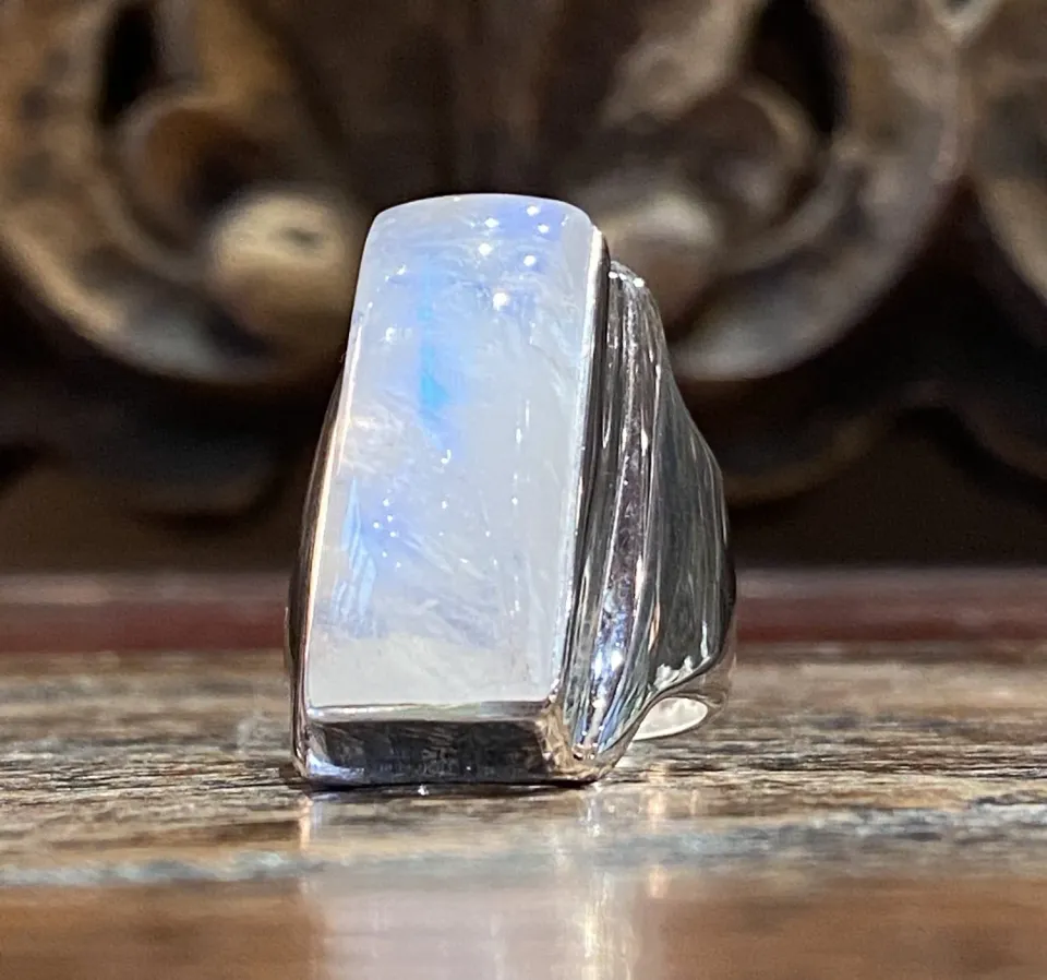 Galerie Kara Bague “Glacier” labradorite argent
