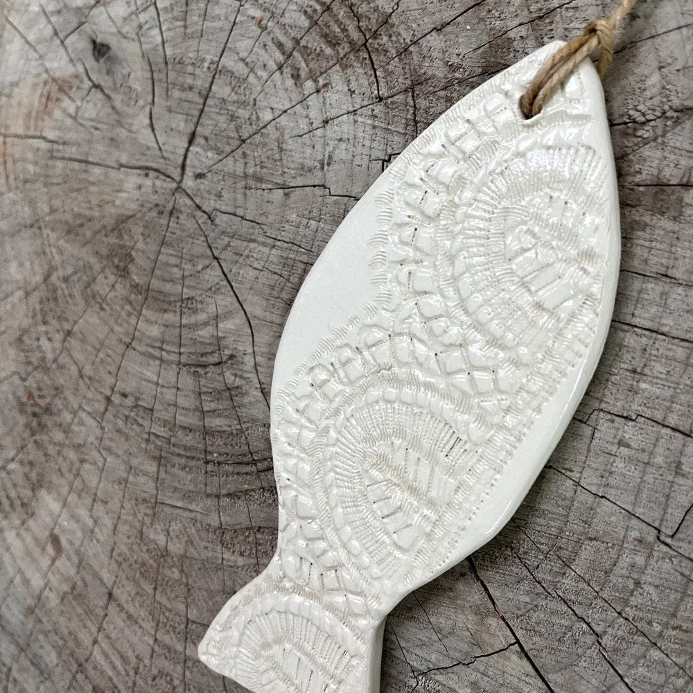 Biankaléone Poisson à dentelle toile encadrée 7x17 cm