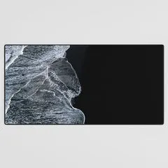 Society6 Sable Noir Islande tapis de bureau grand photo