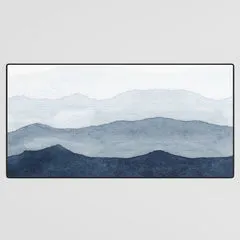Society6 Indigo Watercolor Mountains tapis de bureau bleu