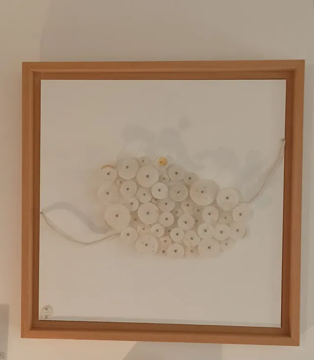 Sandrine Ramona Sans titre tableau porcelaine or 45,5 cm