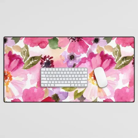 Society6 Watercolor Flowers tapis de bureau fleurs roses