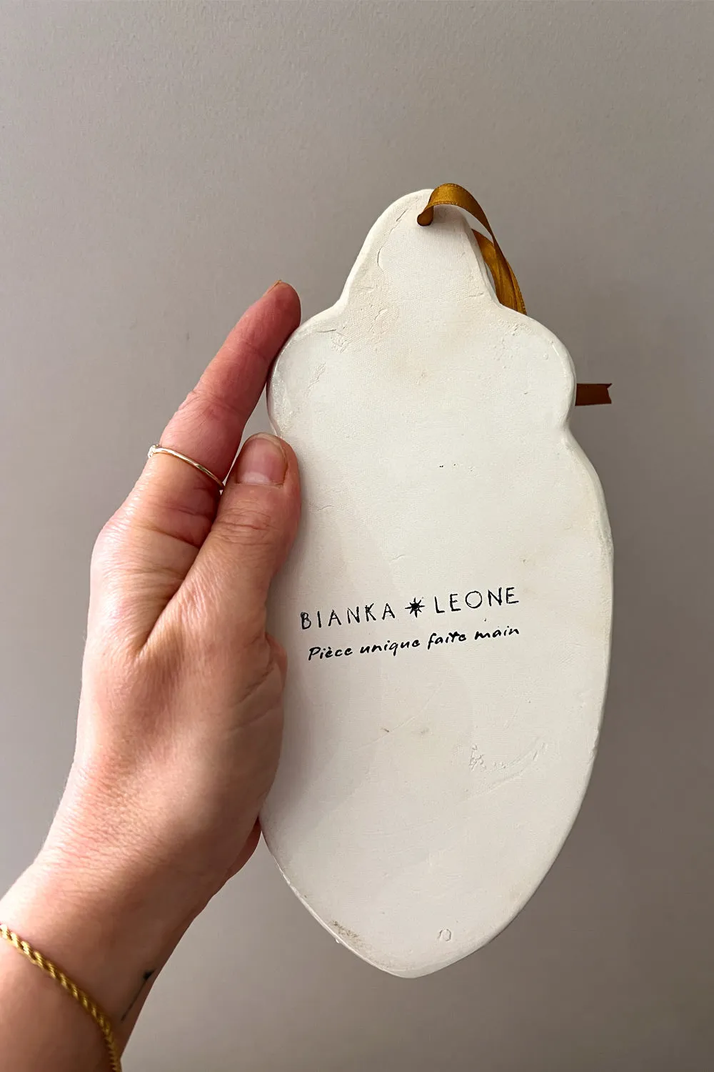 Biankaléone Vase bénitier à la fleur mural 10 x 20 cm