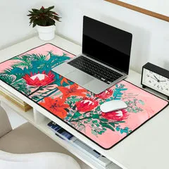 Society6 The Domesticated Jungle Floral Still Life tapis de bureau