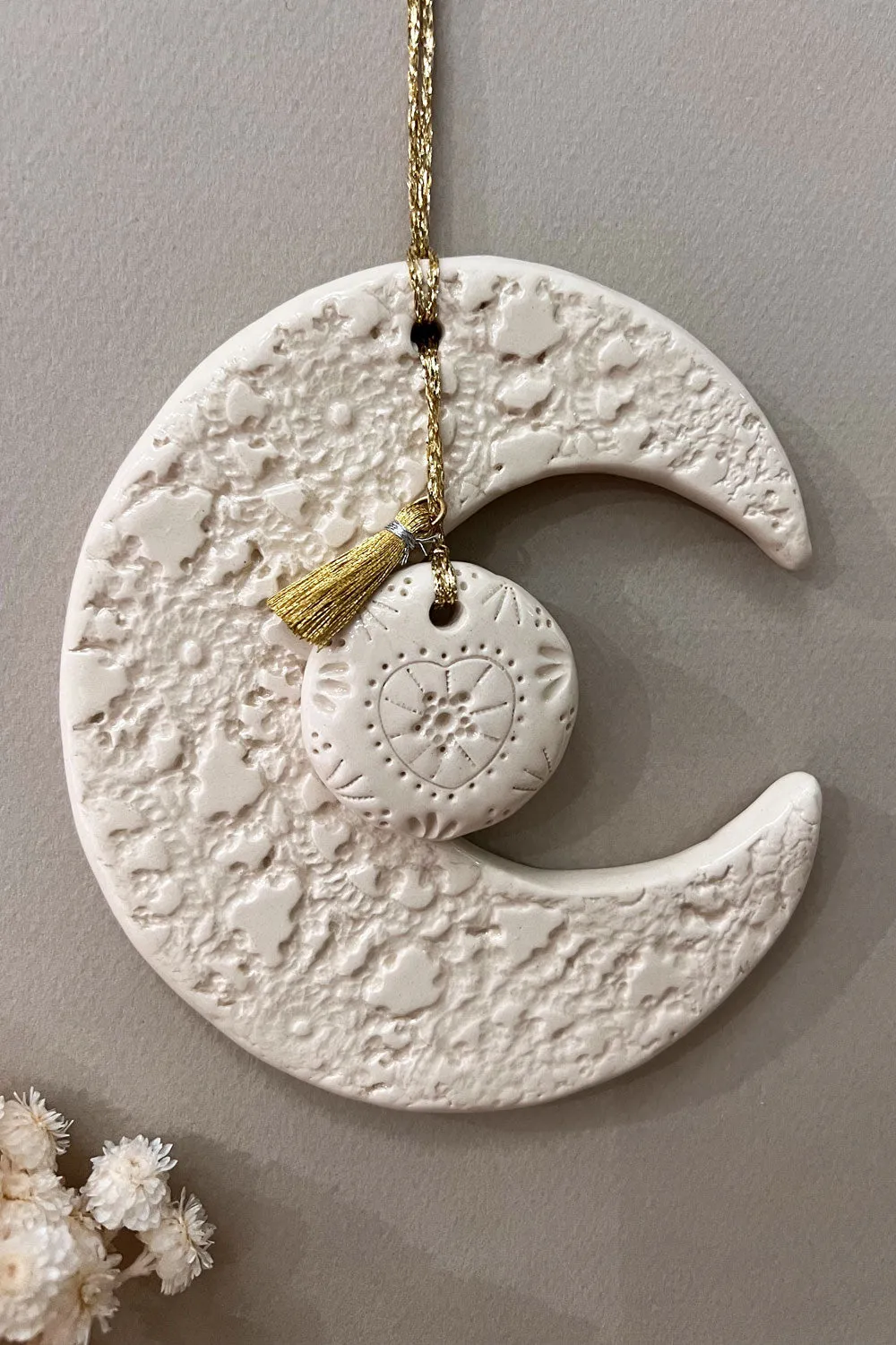 Biankaléone Lune au talisman petit coeur toile encadrée 13x13 cm