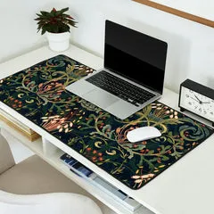 Society6 Woodland Moss Dark tapis de bureau vert forêt doré