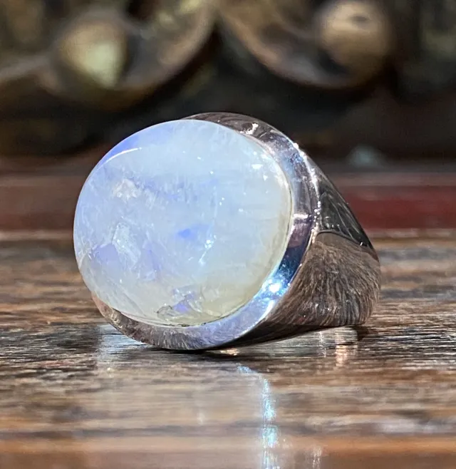 Galerie Kara bague Carthagène labradorite argent Eleonora Aromando