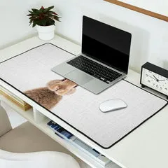 Society6 Rabbit - Colorful tapis de bureau lapin brun