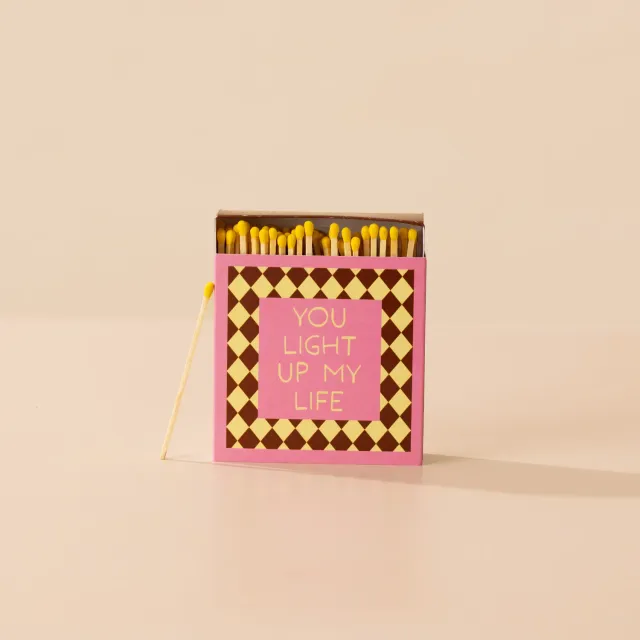 Maddison Ball You Light Up My Life boîte allumettes 100