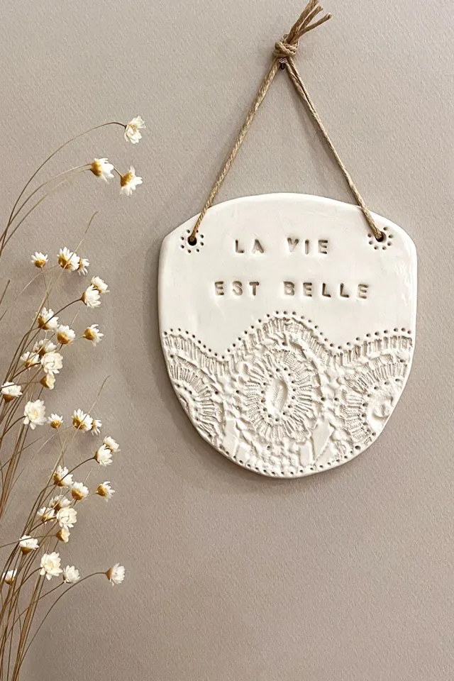 Biankaléone Médaillon La vie est belle bijou de mur 11x12,5 cm
