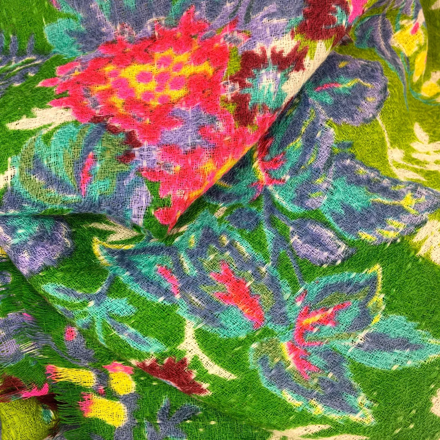 Galerie Kara Fleur-Verte châle artisanal