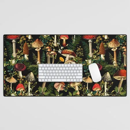 Society6 Mushroom Paradise tapis de bureau champignons noir