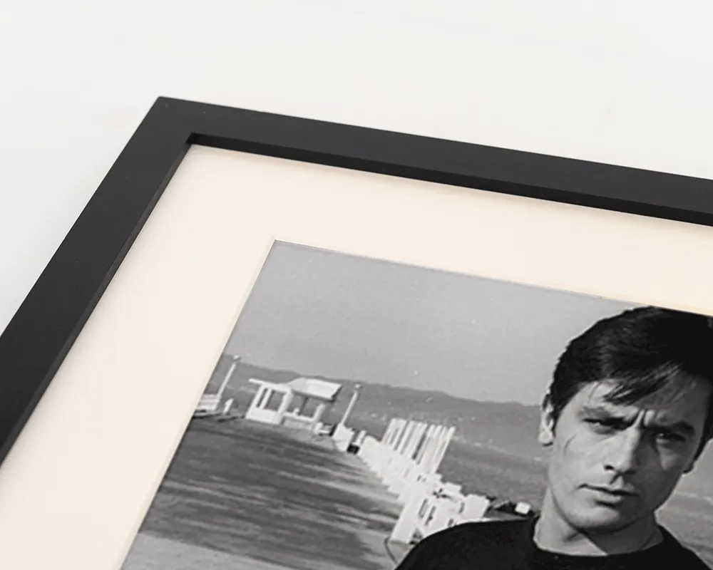Any Image Alain Delon toile encadrée noir et blanc