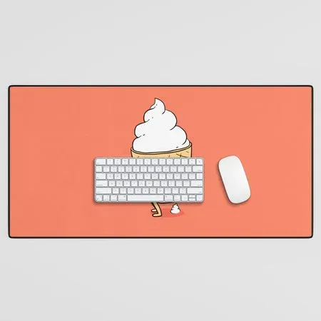 Society6 Everyone Poops by ilovedoodle tapis de bureau glace corail