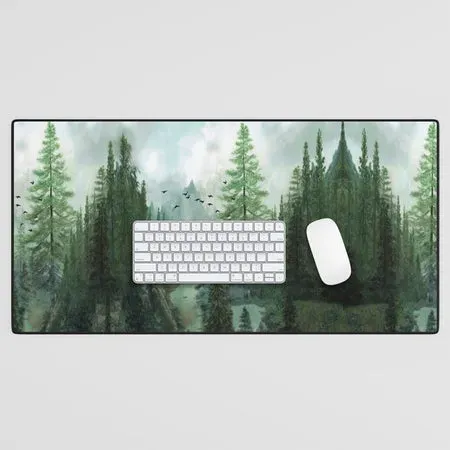 Society6 Mountain Morning 2 tapis bureau forêt brumeuse