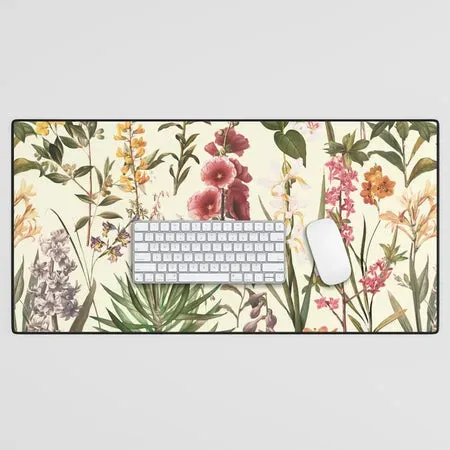 Society6 Secret Garden VI tapis de bureau botanique vintage
