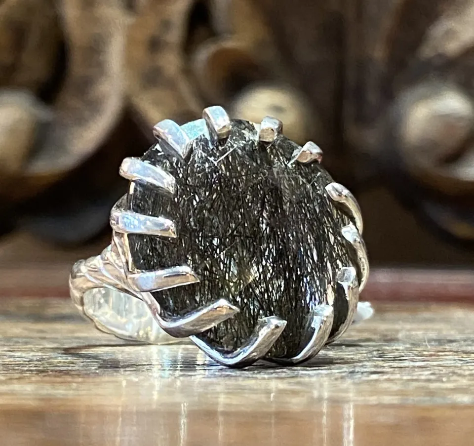 Galerie Kara Black bague quartz rutile argent
