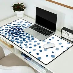 Society6 Explosion of Blue Confetti tapis de bureau bleu