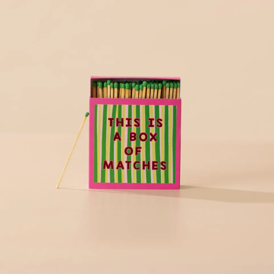 Maddison Ball This is a Box of Matches boîte 100