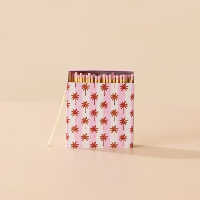Maddison Ball Palm Tree Stripe boîte d’allumettes embouts roses