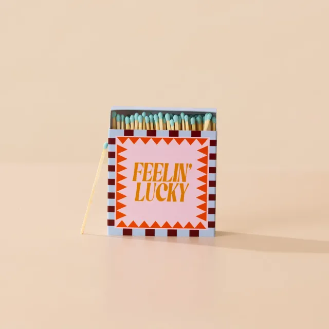 Maddison Ball Feeling Lucky boîte allumettes 100 embout bleu