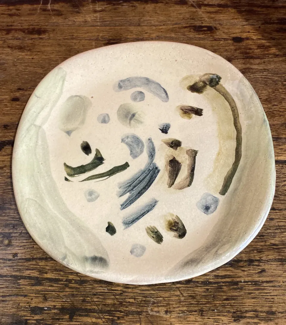 Galerie Kara Petite 4 assiette terre vernissée