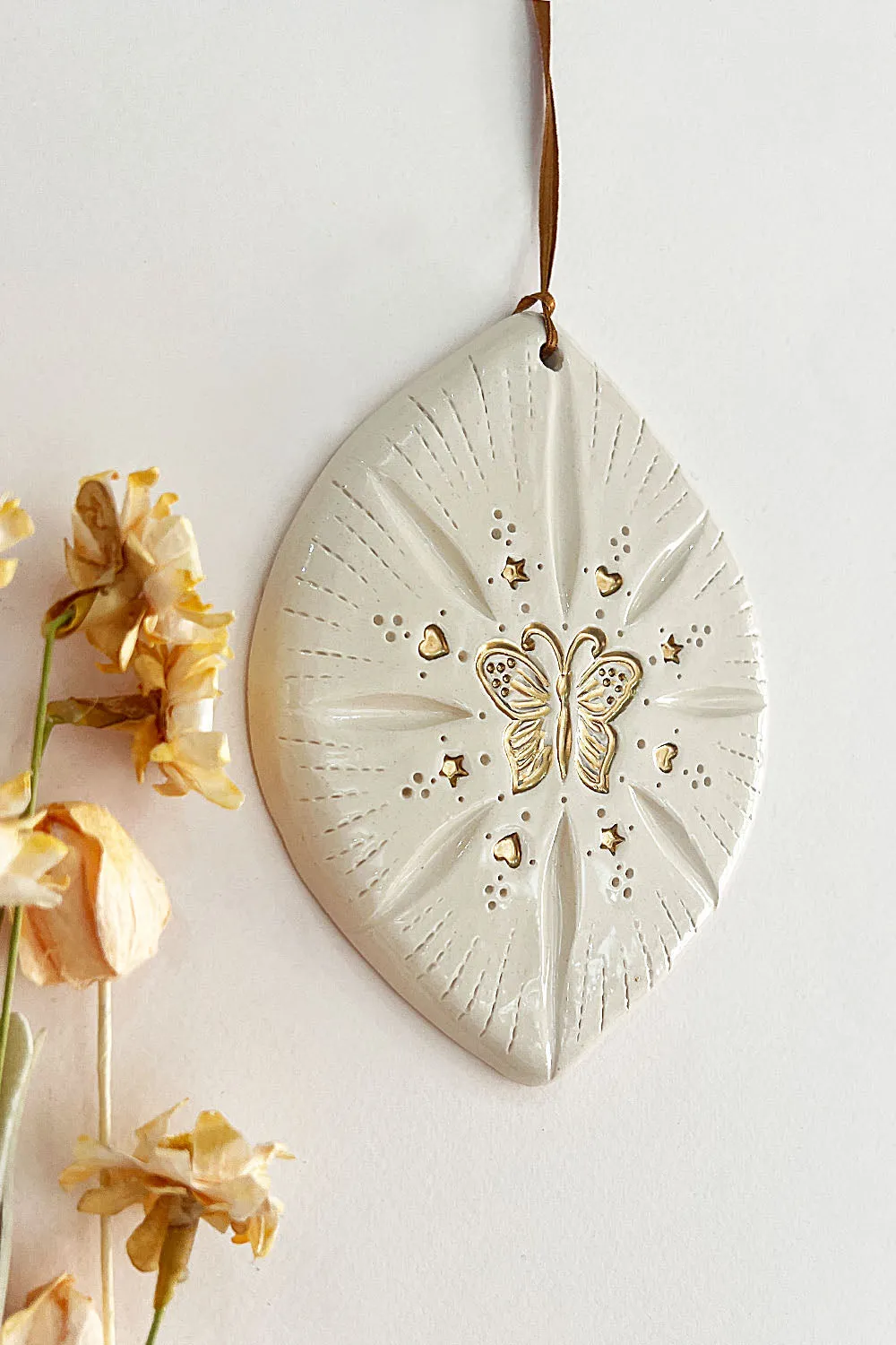 Biankaléone Talisman au Papillon d'or mural 9,5x12 cm