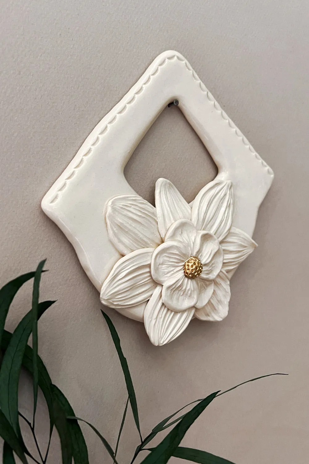 Biankaléone Talisman à la fleur d'or décoration murale