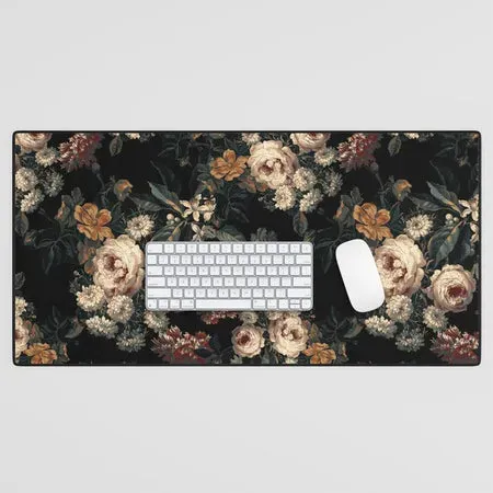 Society6 Midnight Garden XIV tapis de bureau roses