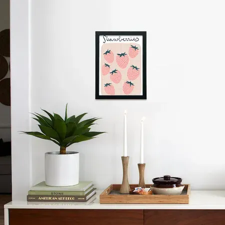 Society6 Fresas affiche encadrée fraises roses