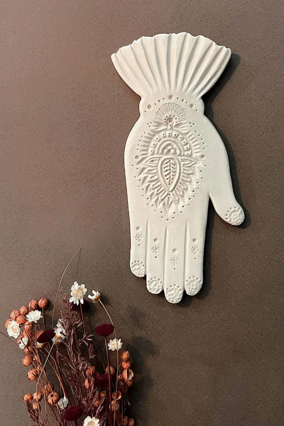 Biankaléone Main parure indienne décoration murale 8x18 cm
