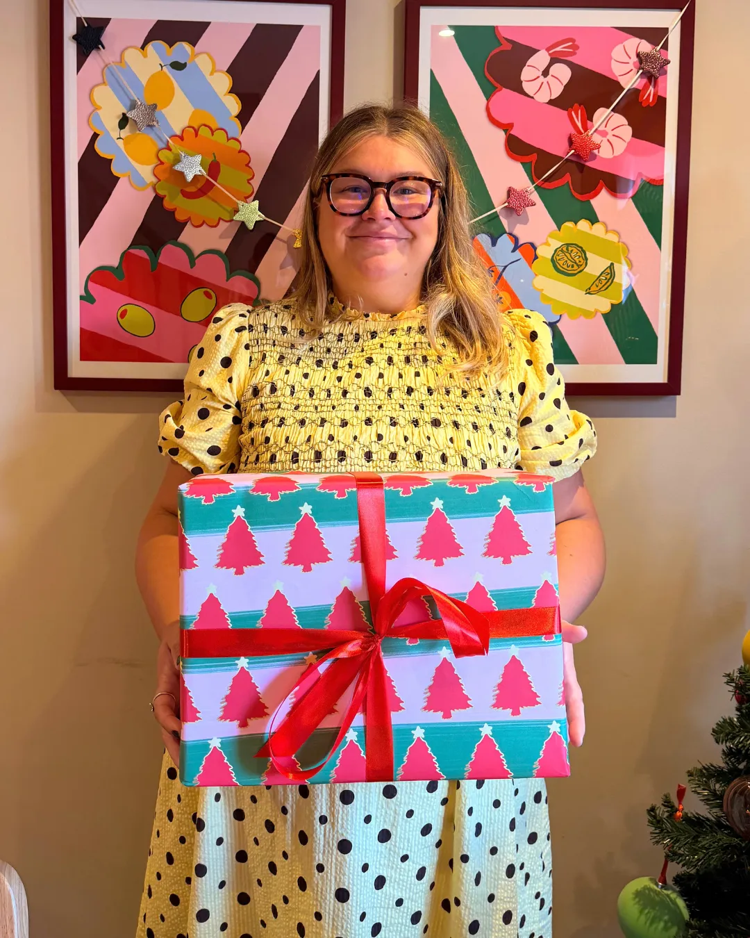 Maddison Ball Rocking Around Christmas Tree papier cadeau 50x70