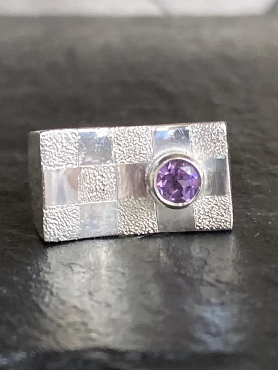 Galerie Kara bague Damier améthyste argent Eleonora Aromando