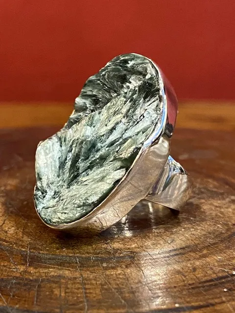 Galerie Kara bague argent séraphinite verte