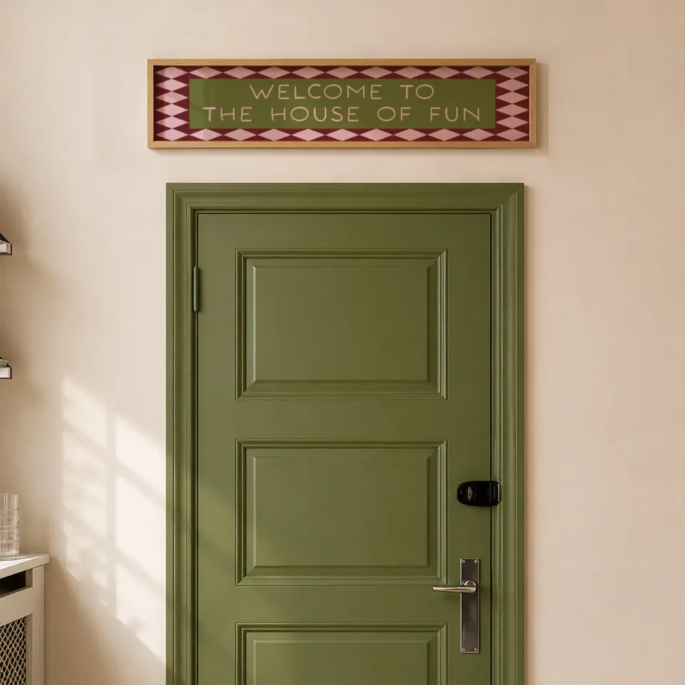 Maddison Ball Welcome To The House Of Fun tirage encadré 60x12