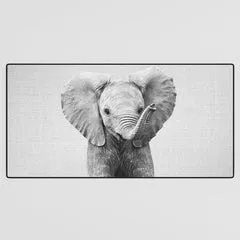 Society6 Baby Elephant Black & White tapis de bureau animal