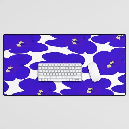 Society6 Blue Retro Flowers tapis de bureau bleu fleuri