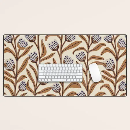 Society6 Clochettes tapis de bureau grand motif ivoire