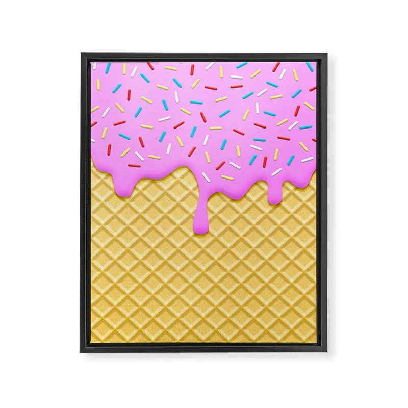 Society6 Strawberry Ice Cream toile encadrée