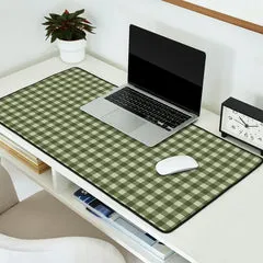 Society6 Gingham Plaid Natural Green tapis de bureau vichy