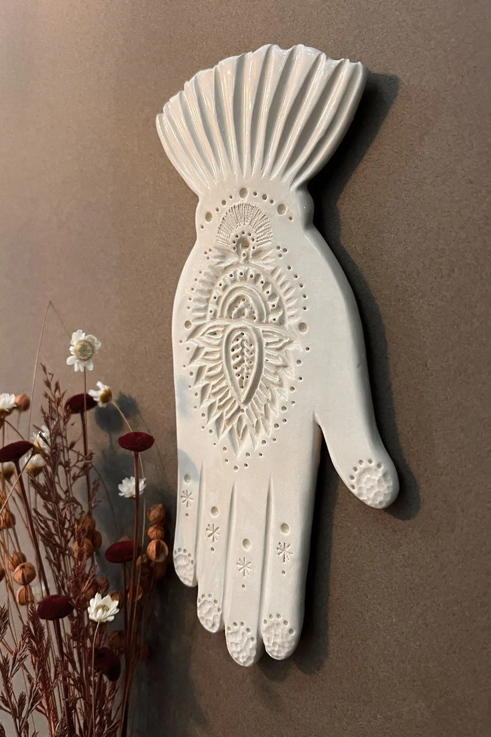 Biankaléone Main parure indienne décoration murale 8x18 cm