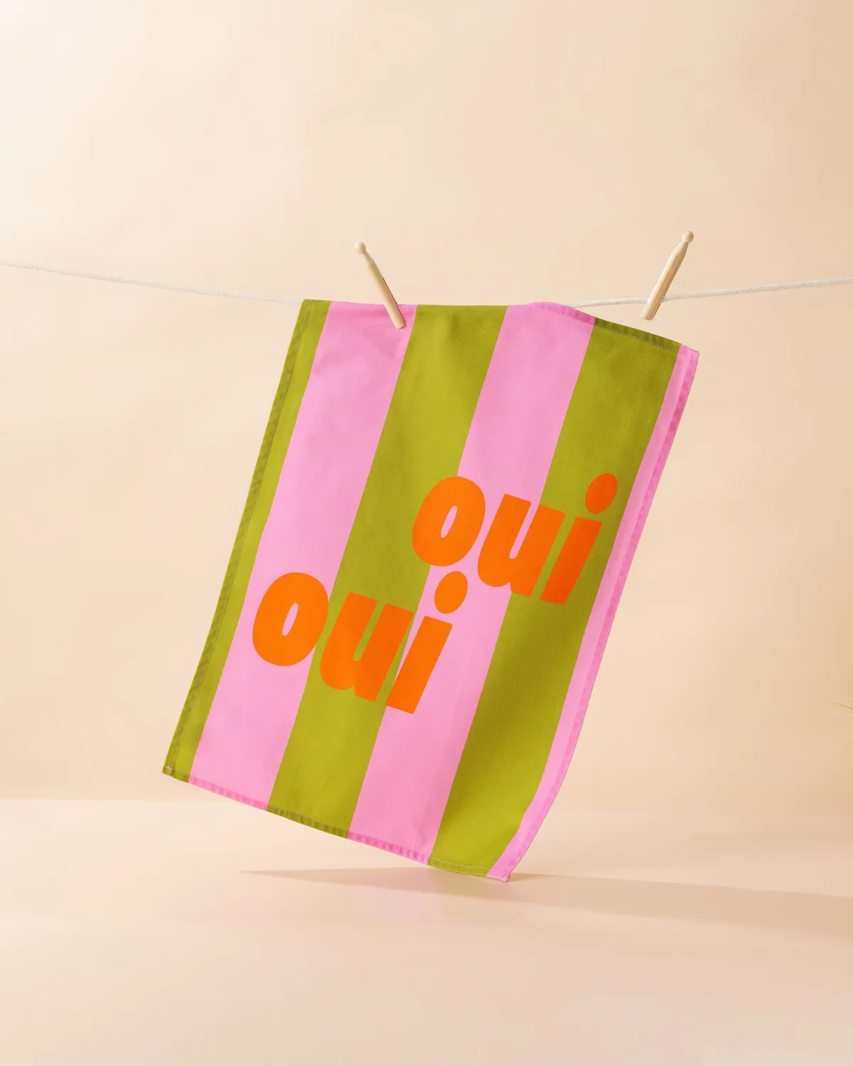 Maddison Ball Oui Oui torchon coton 68x45 cm
