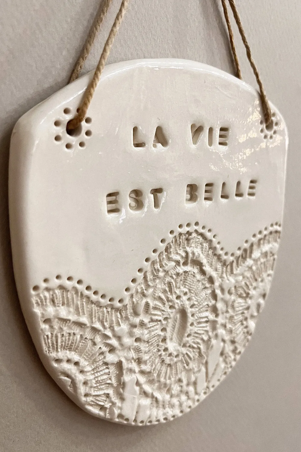 Biankaléone Médaillon La vie est belle bijou de mur 11x12,5 cm