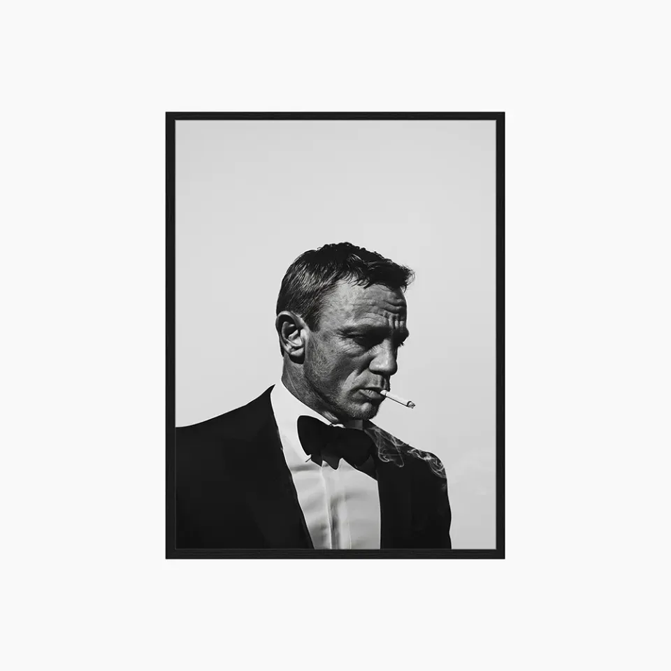 Any Image James Bond Smoking photo encadrée