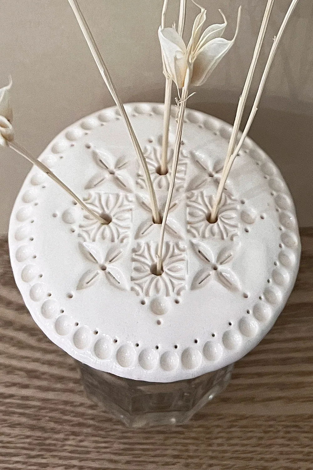Biankaléone Porte-fleur rond géométrie fleurie décor mural 10 cm
