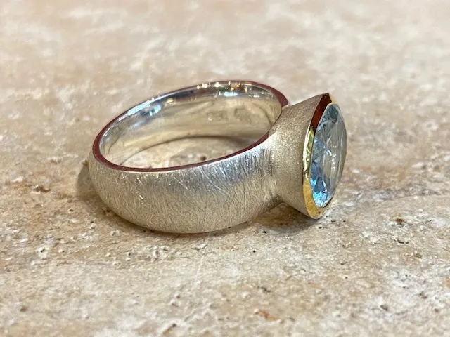 Galerie Kara bague argent brossé vermeil aigue-marine