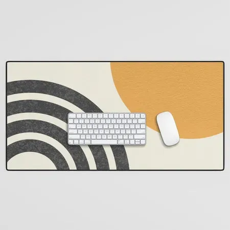 Society6 Mid Century Modern Sun and Rainbow tapis de bureau