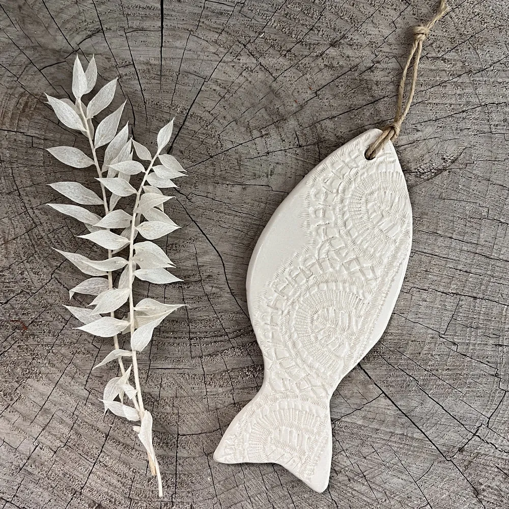 Biankaléone Poisson à dentelle toile encadrée 7x17 cm