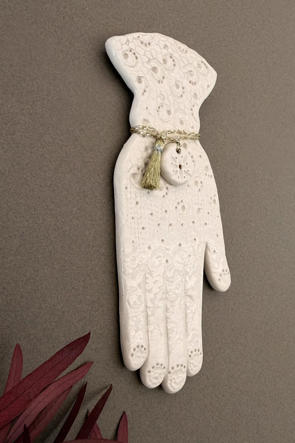 Biankaléone Main au grigri magique main murale 7x18 cm encadrée